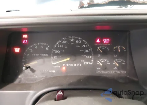 1999 Chevrolet Tahoe Ls z USA, uszkodzony, nr VIN 1GNEC13R6XJ399568